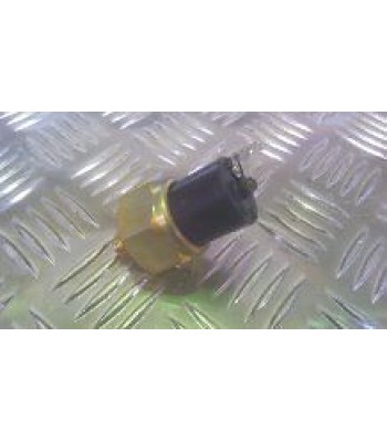 LAND ROVER 3.5/3.9 V8 CARB OEM OIL PRESSURE TRANSMITTER SENDER UNIT DRC2479 53913